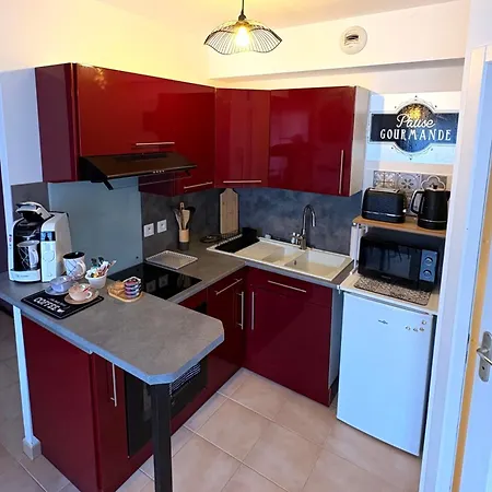 Aéroport à Pied, Escale 25